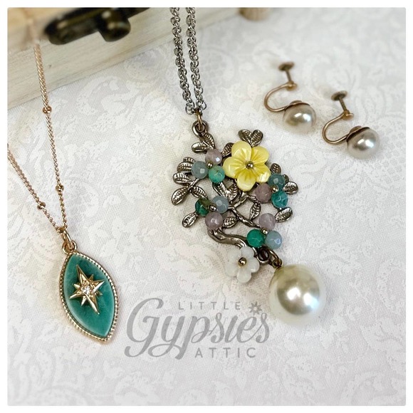 Partial Antique Jewelry Bundle - Picture 3 of 12